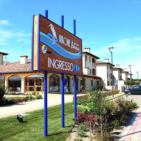 Airone Bianco Residence Village Лидо деле Национи Екстериор снимка
